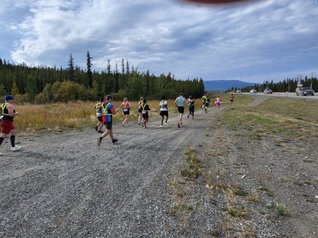 checkpoint10carcrosscornermassstartphotocreditvy1gpgeorge2.jpg
