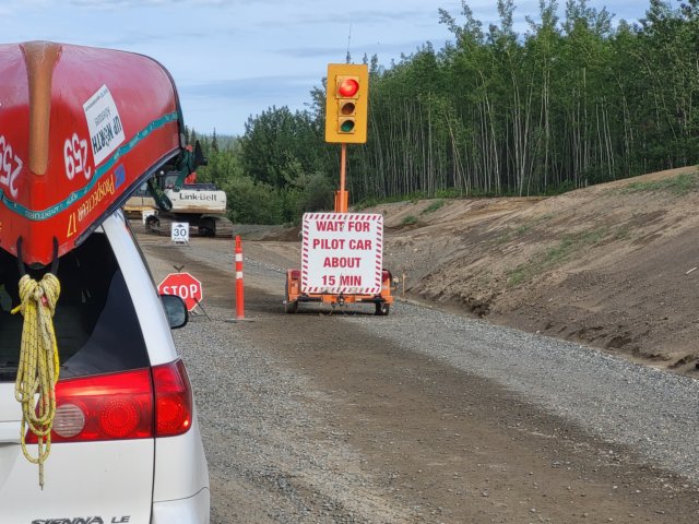 constructiononklondikehighwayphotocreditvy1gp.jpg